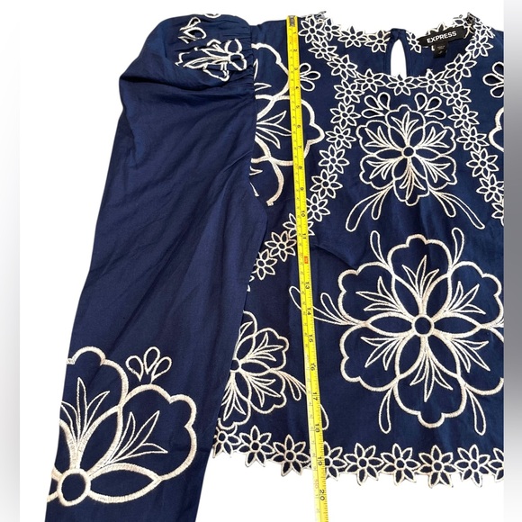 Express Blue Top Puff Sleeve Blouse Bohemian Embroidered Floral Size Small - Picture 10 of 13
